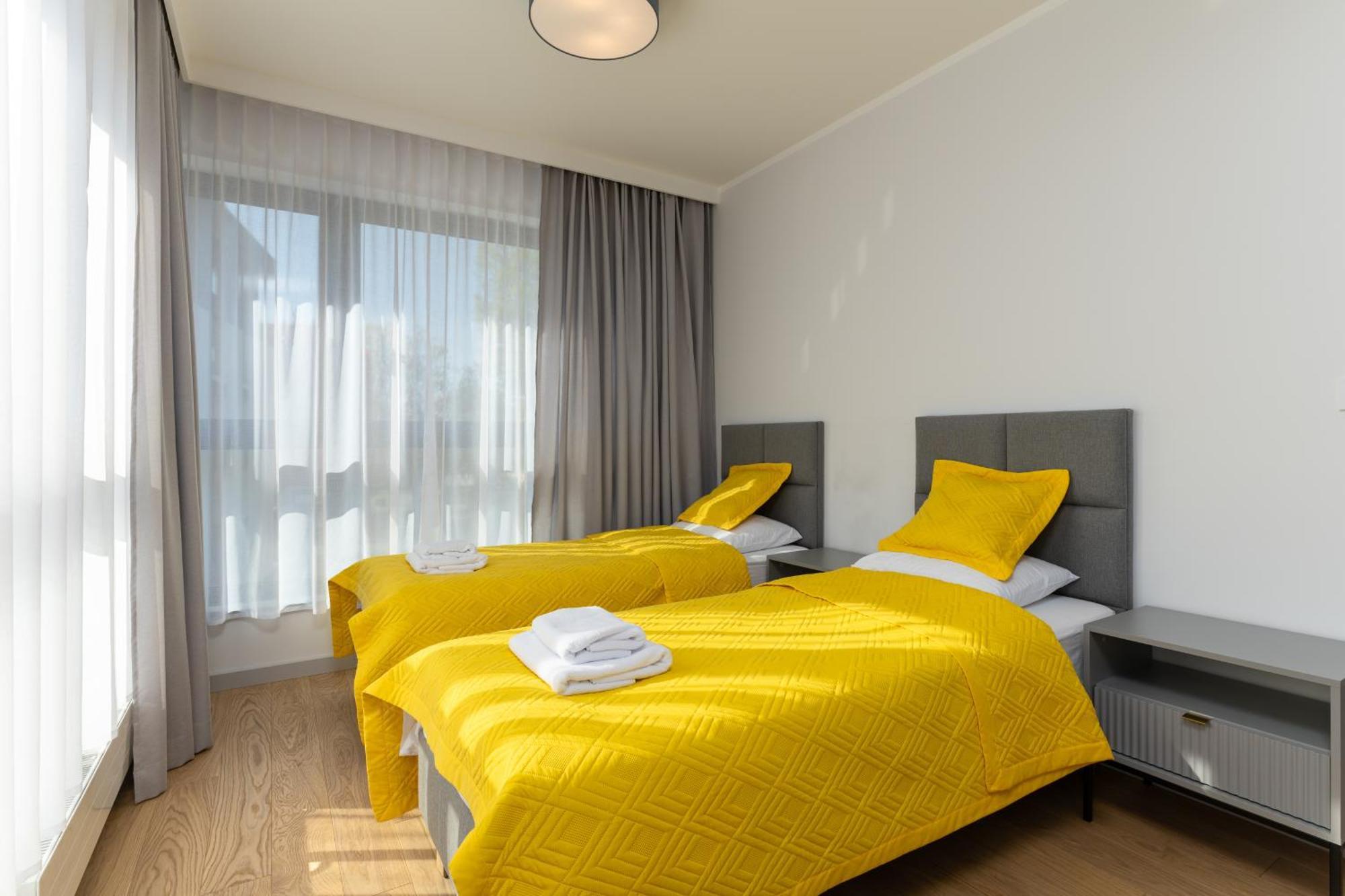 Br12 Premium Apartments , Garaz Bielsko-Biała Buitenkant foto
